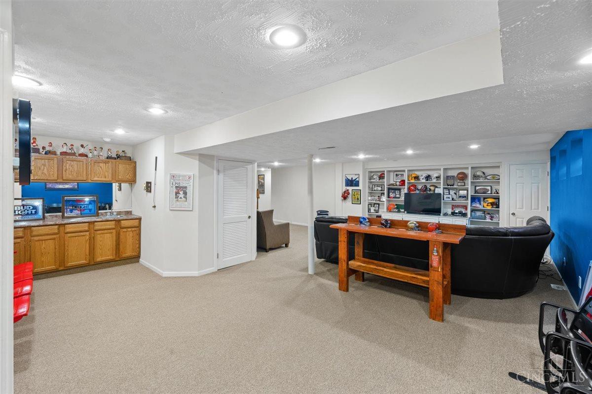 2001 Beechglen Court