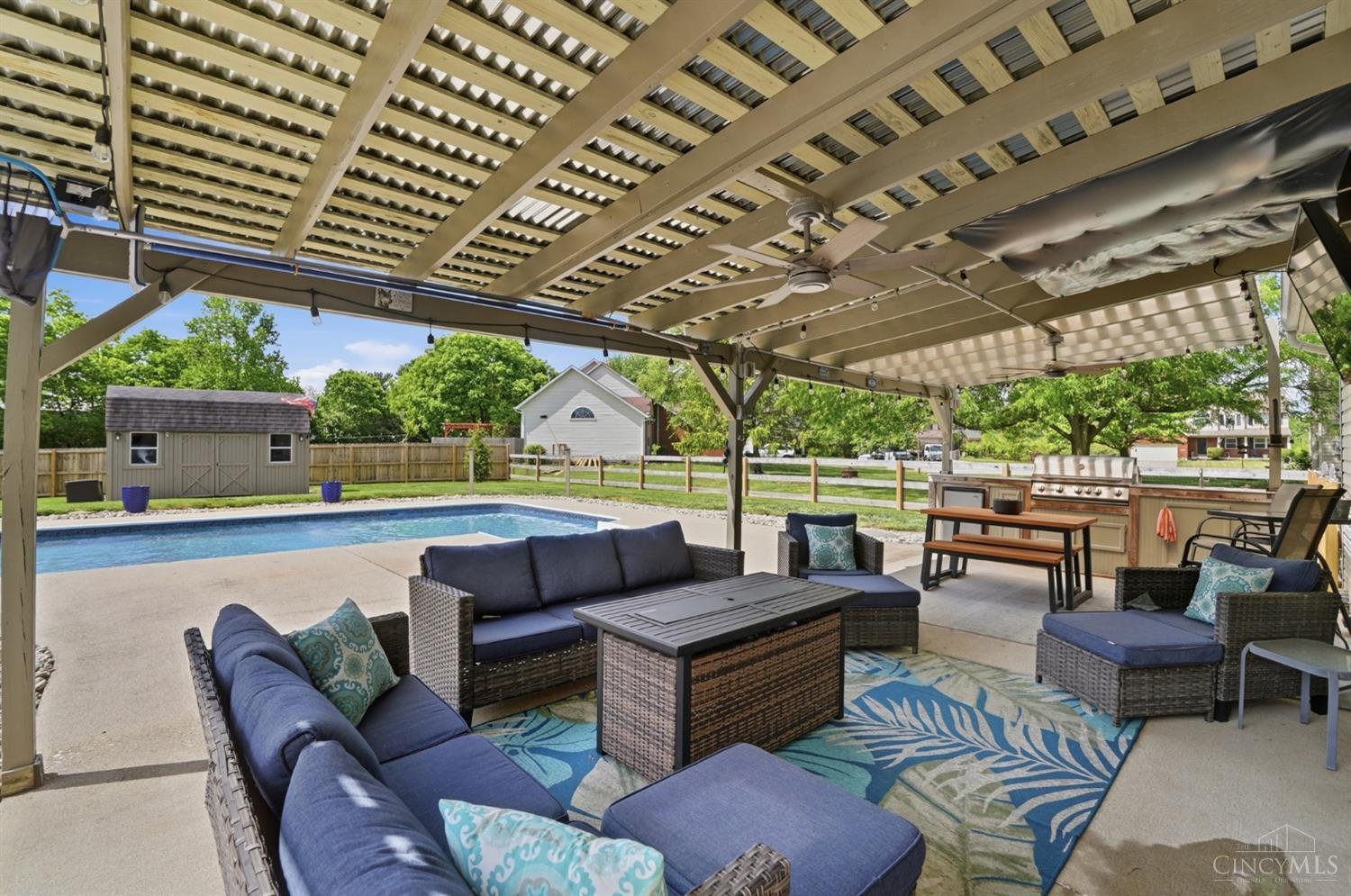 6023 Glennsbury Court