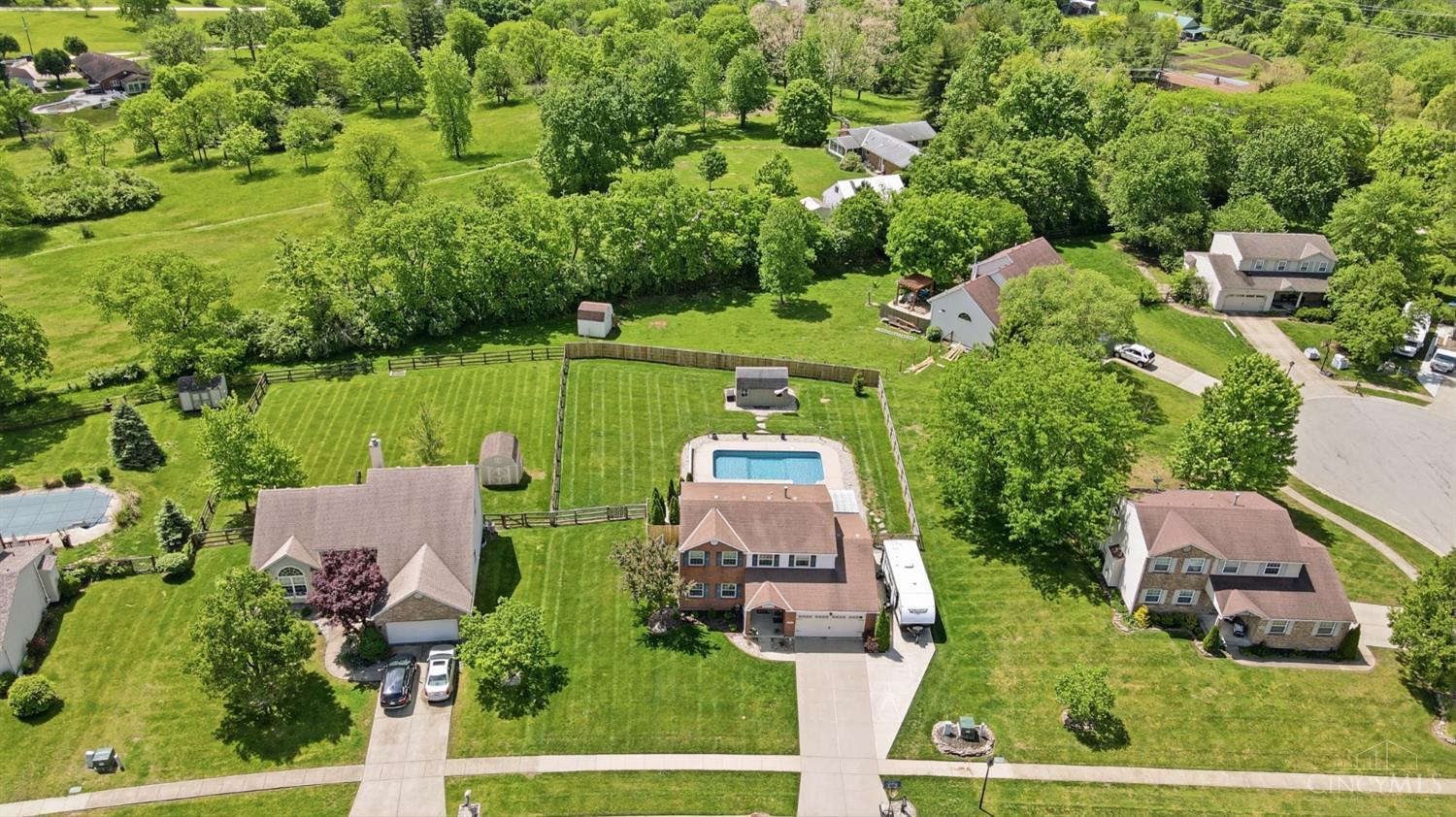6023 Glennsbury Court