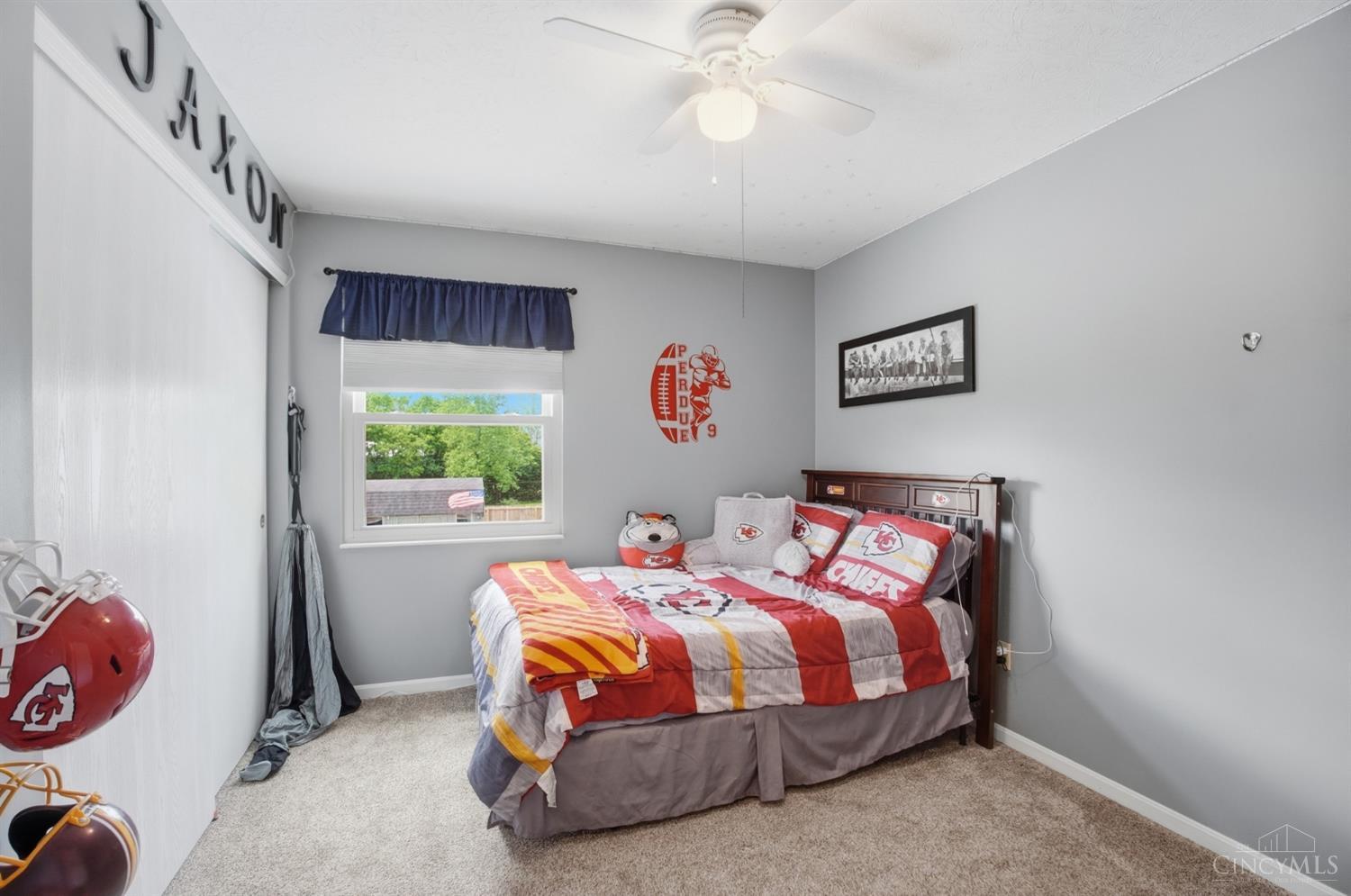 6023 Glennsbury Court