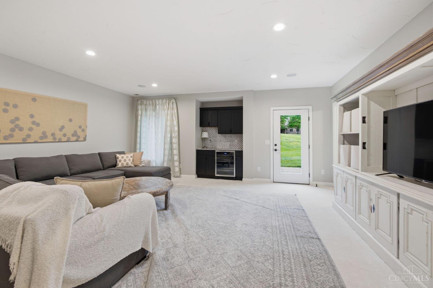 3266 Harborside Drive
