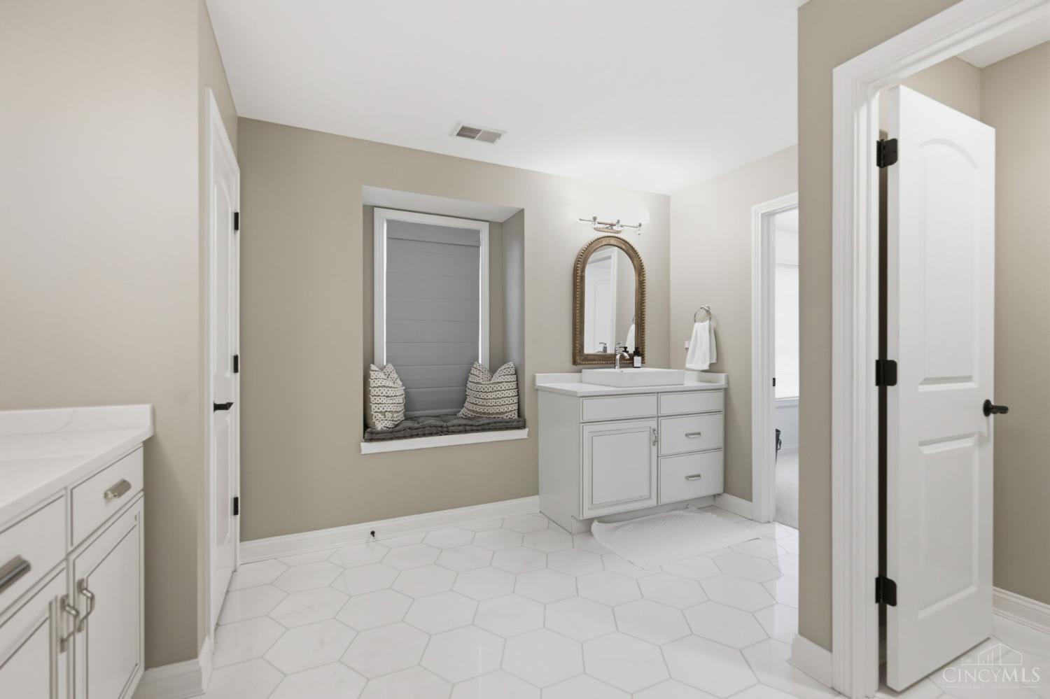 3266 Harborside Drive