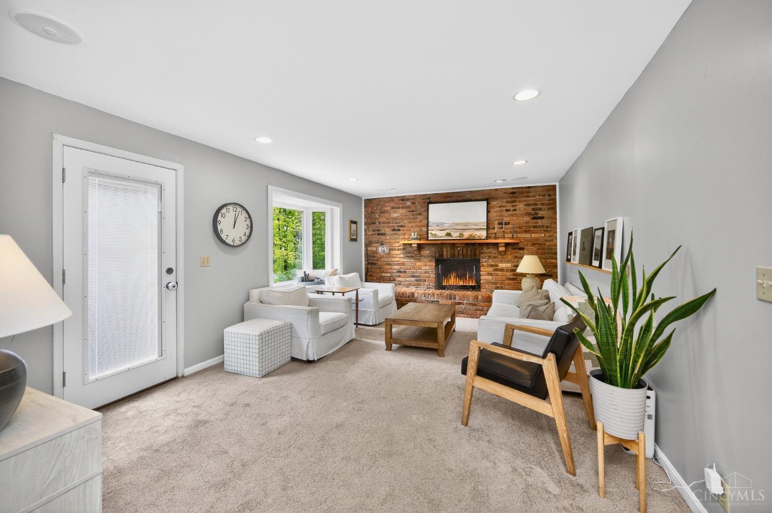 6567 Windfield Court