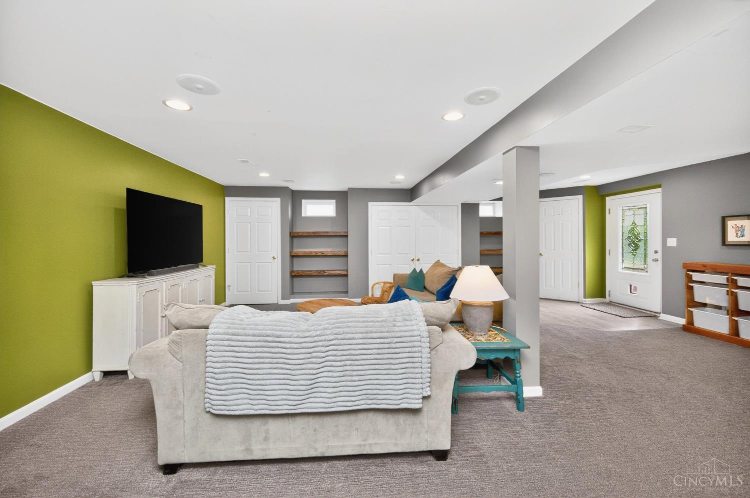 6567 Windfield Court