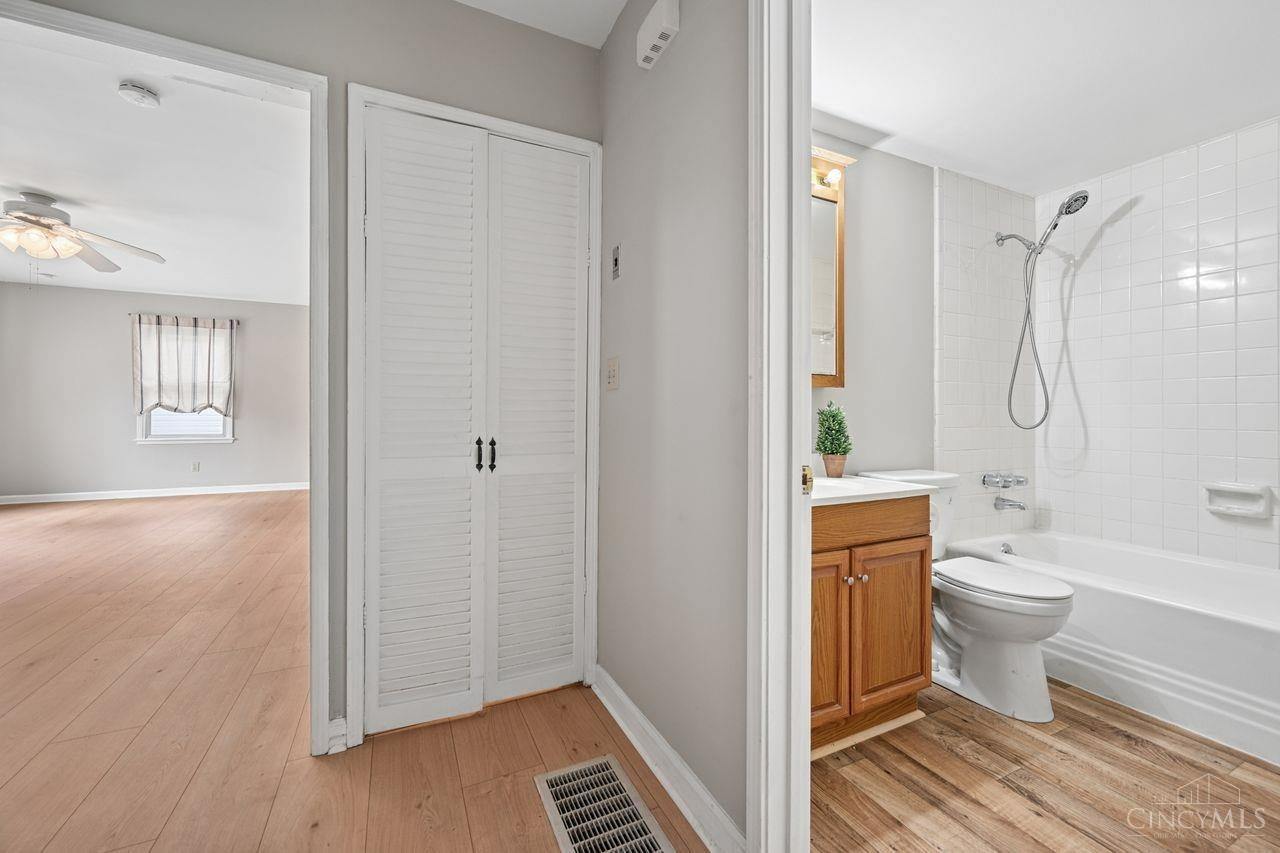 6535 Graf Drive