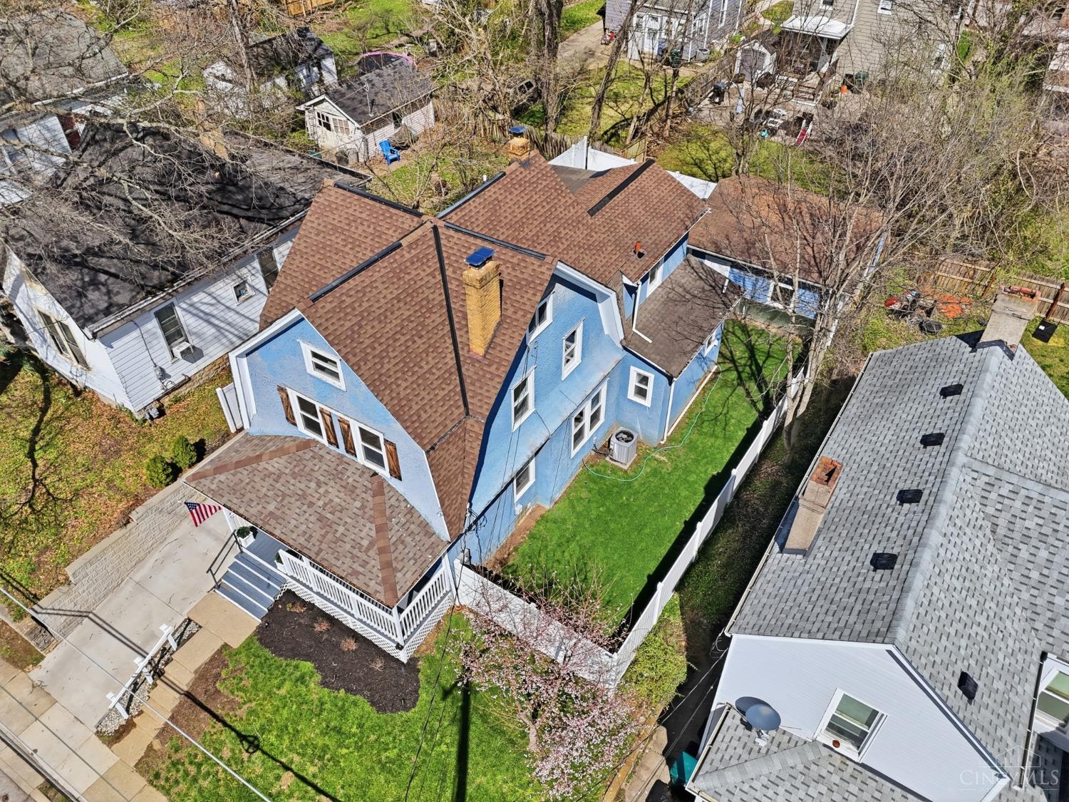 6116 Roe Street