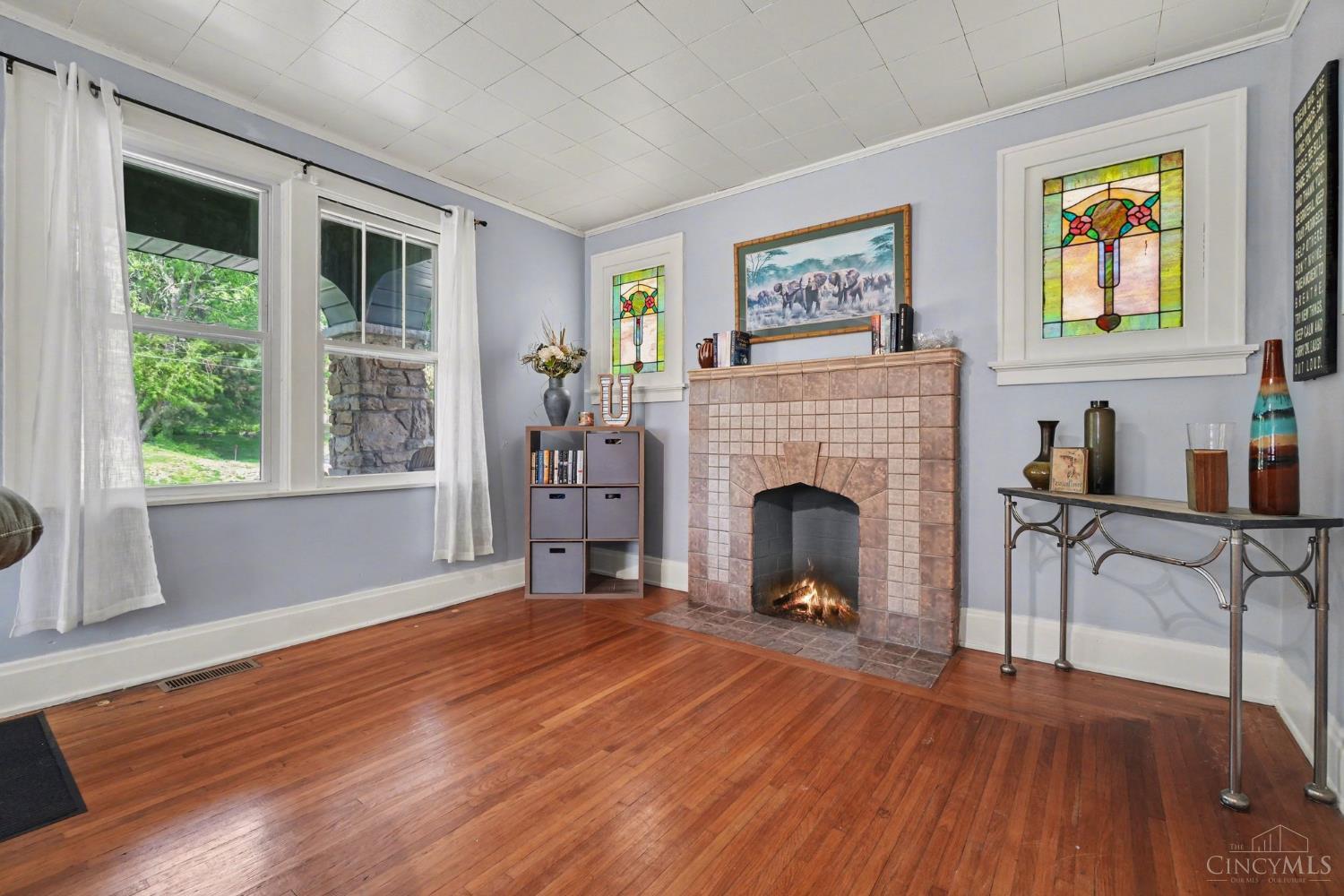 3231 E Darwin Avenue