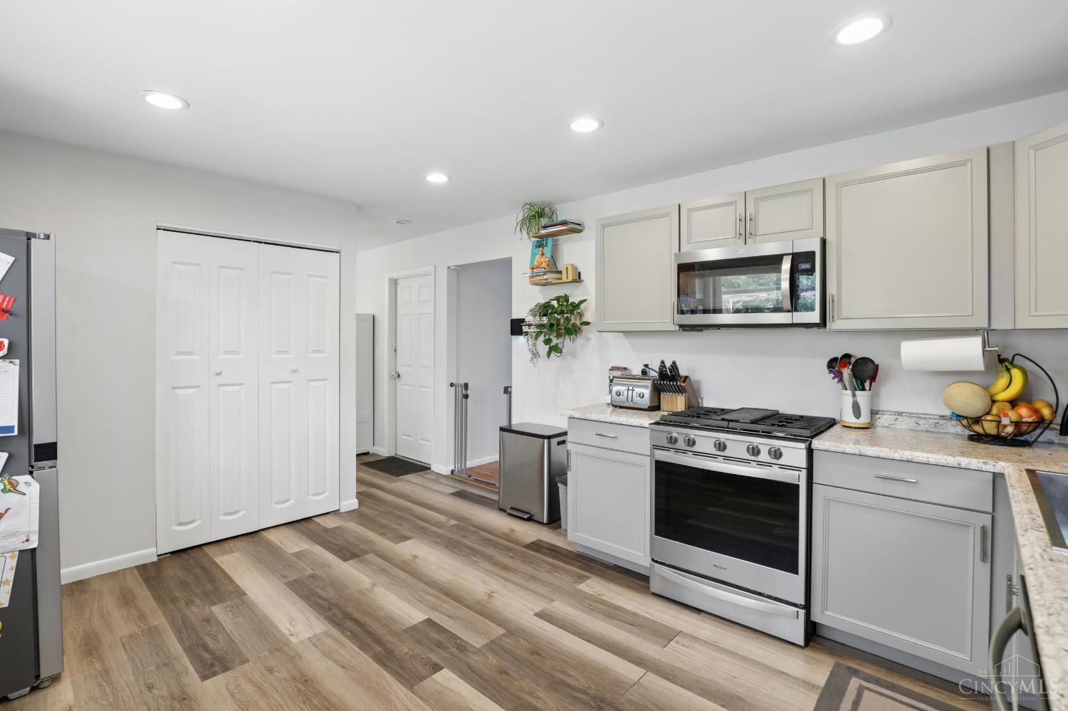 3385 Treasure Court