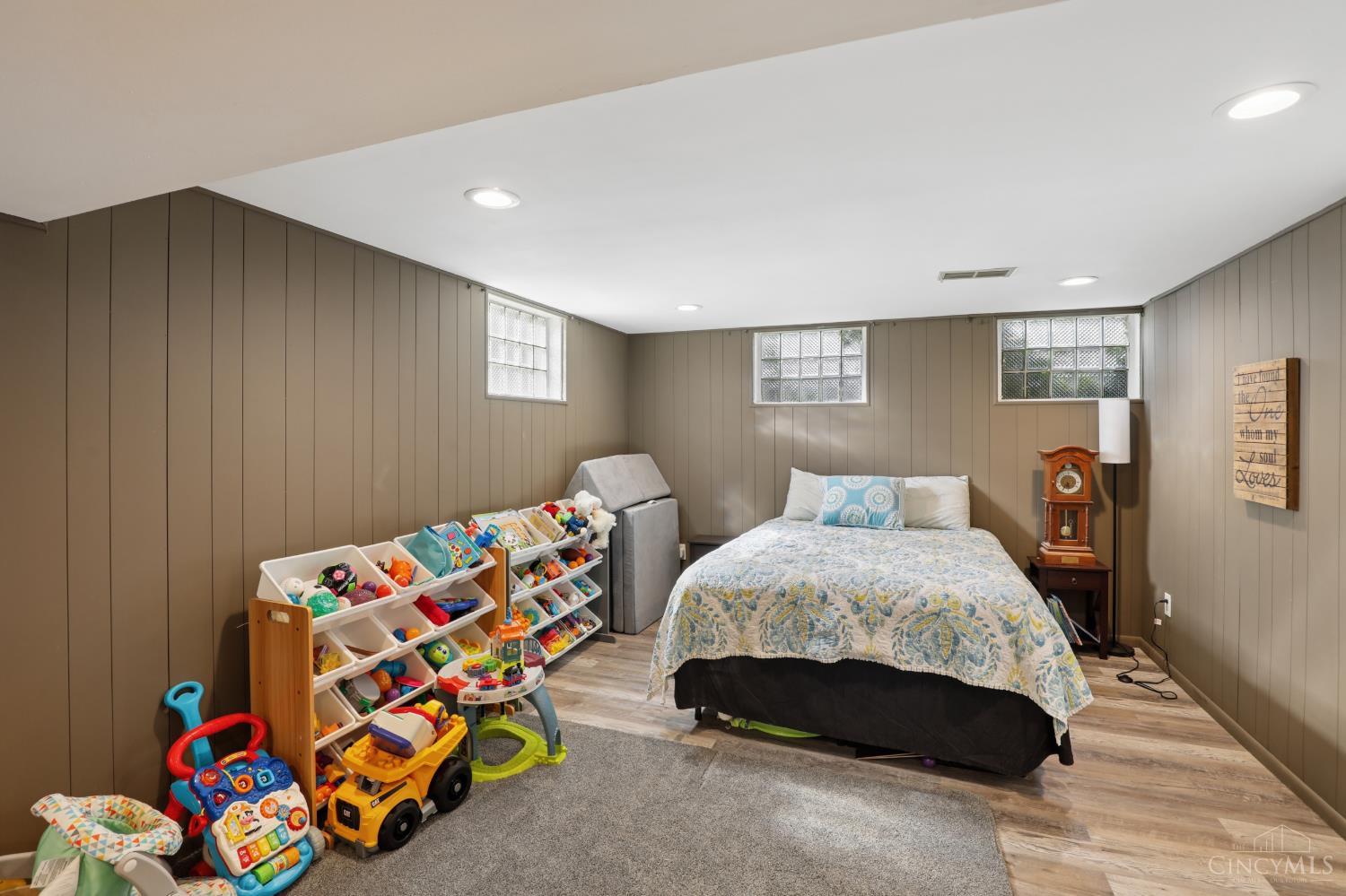 3385 Treasure Court