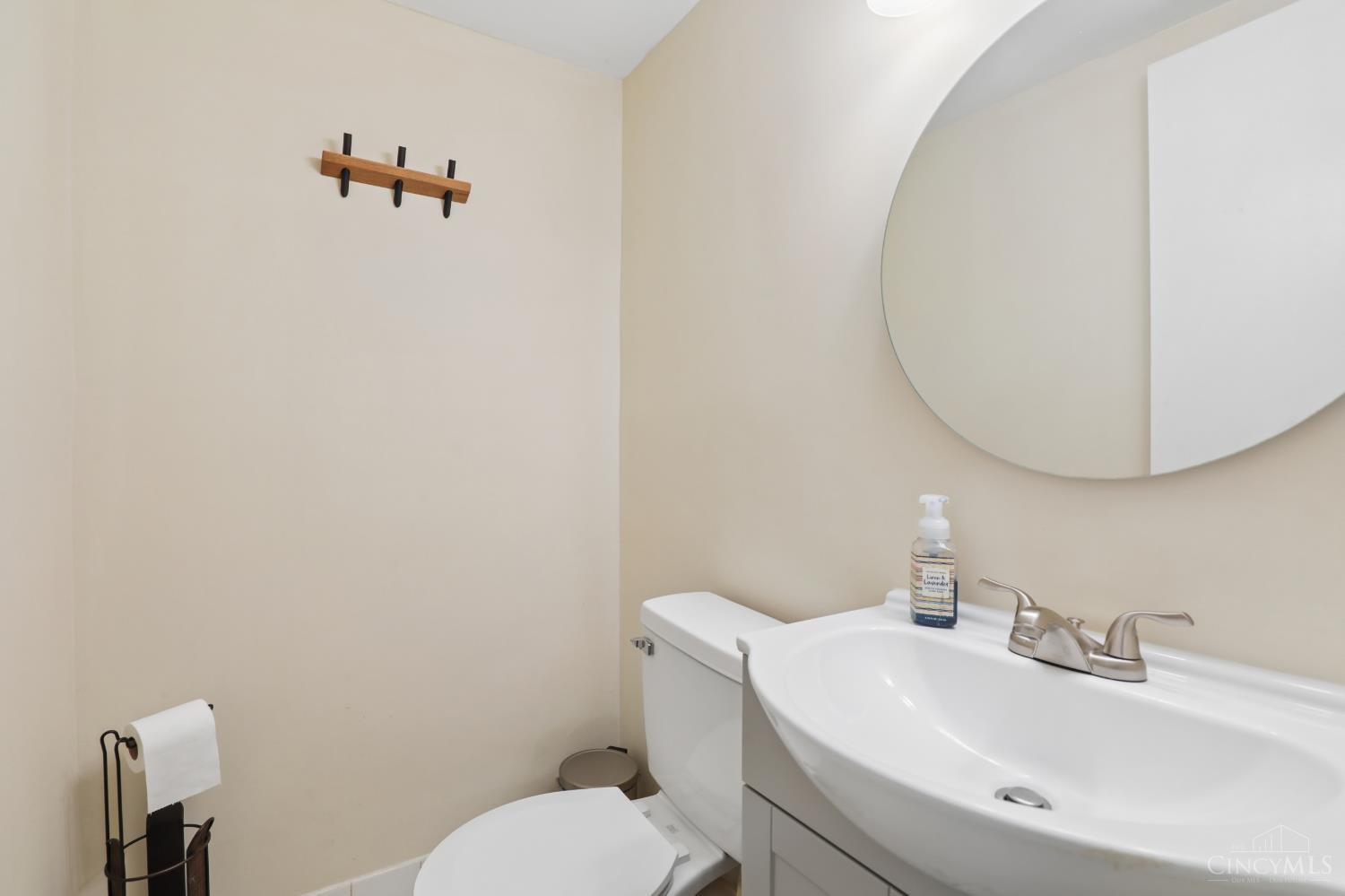 3385 Treasure Court