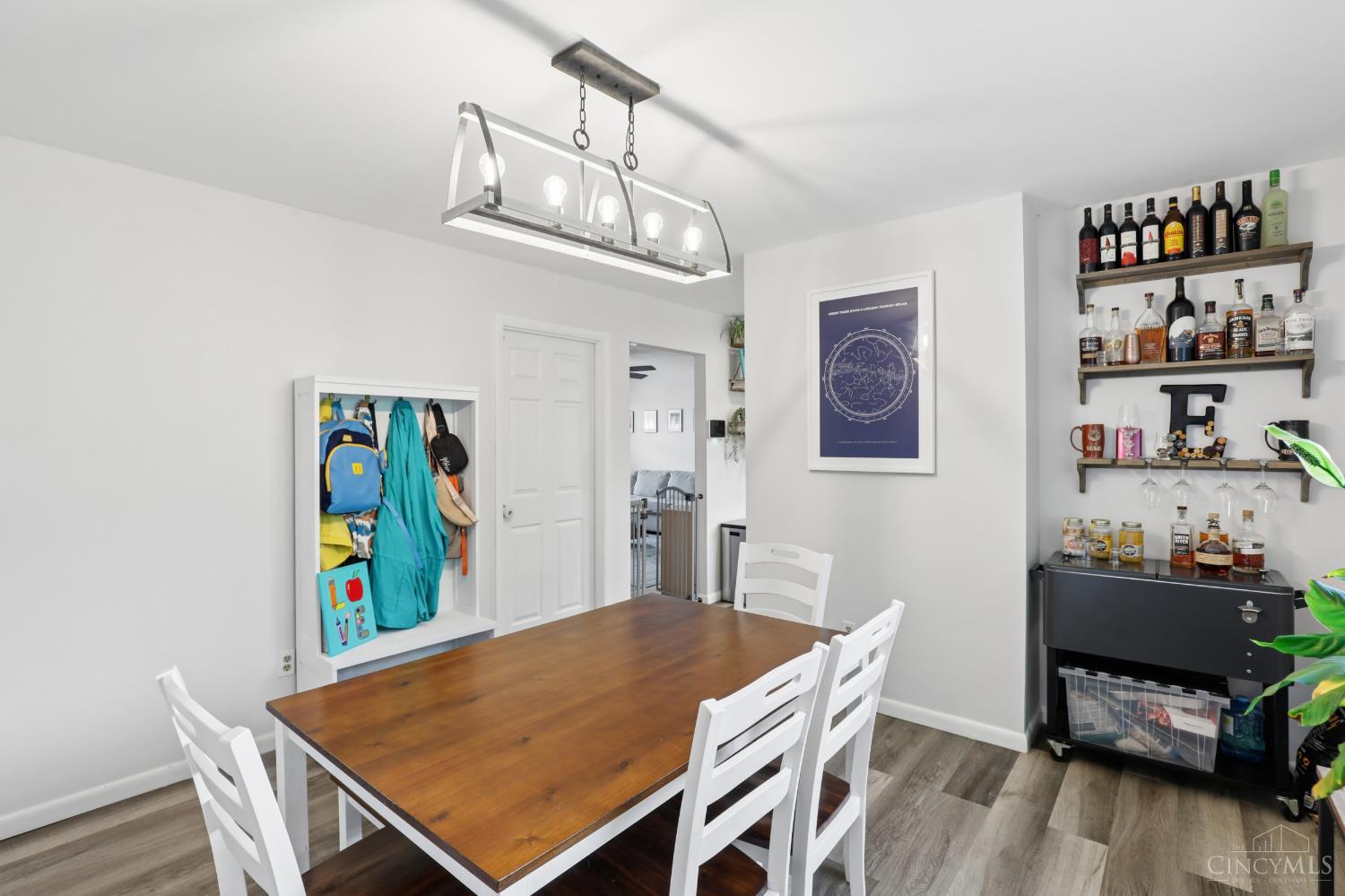 3385 Treasure Court