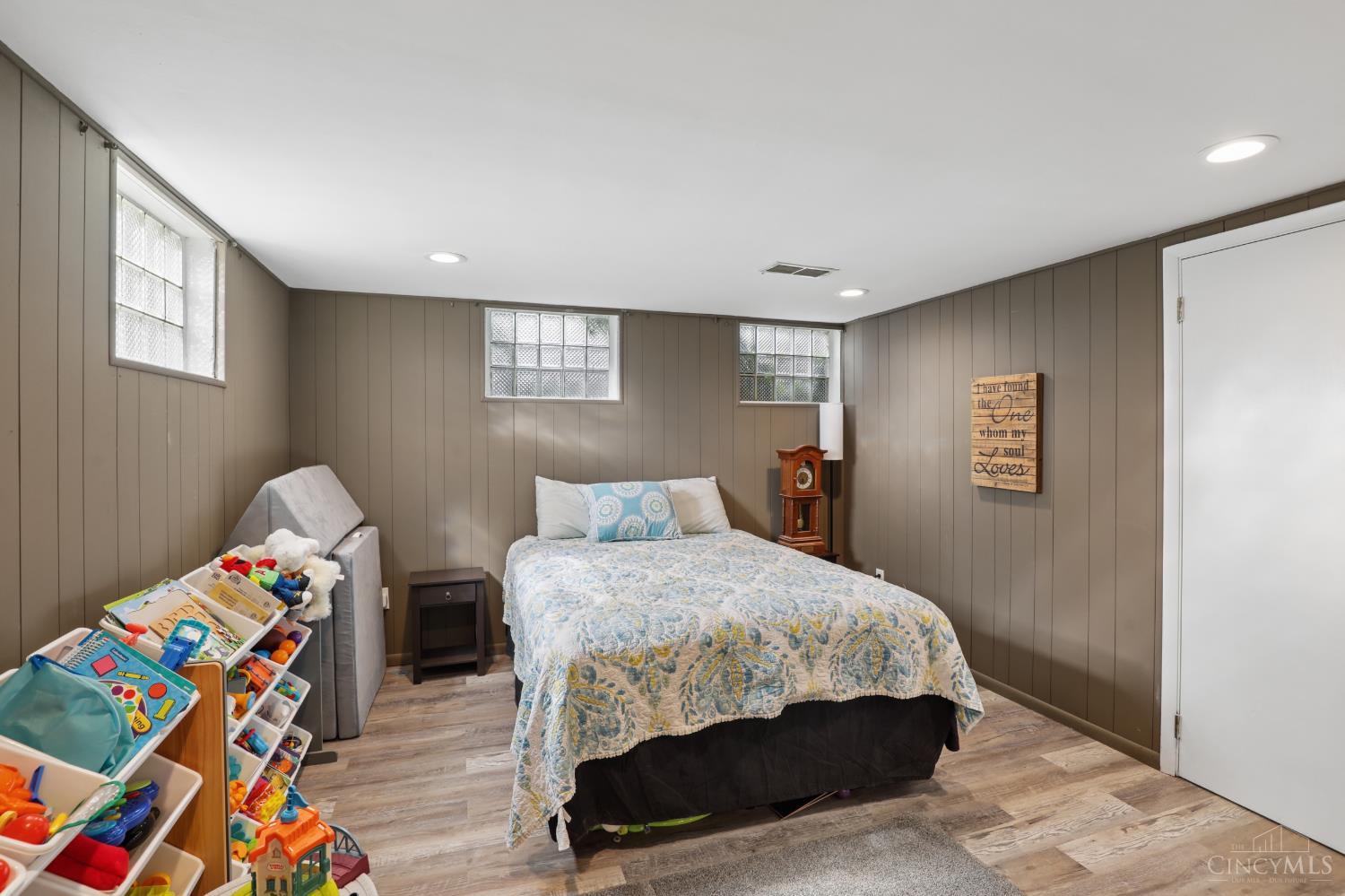 3385 Treasure Court