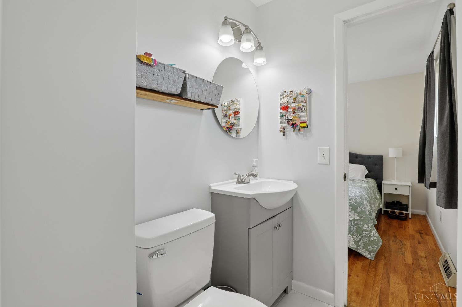 3385 Treasure Court