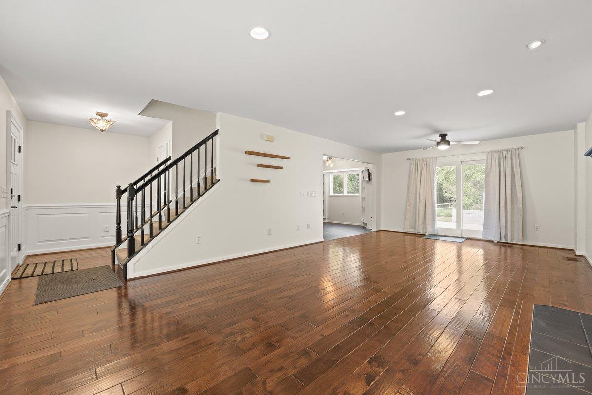 8586 Sunmont Drive