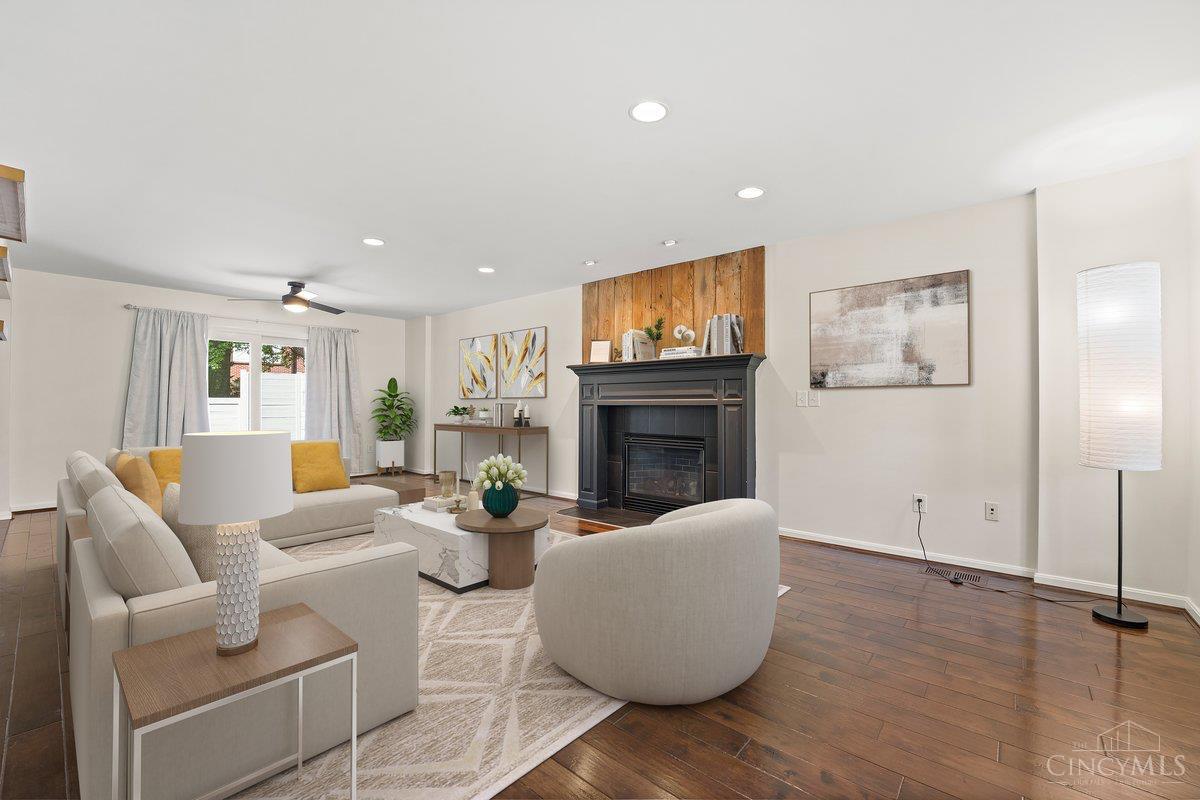 8586 Sunmont Drive