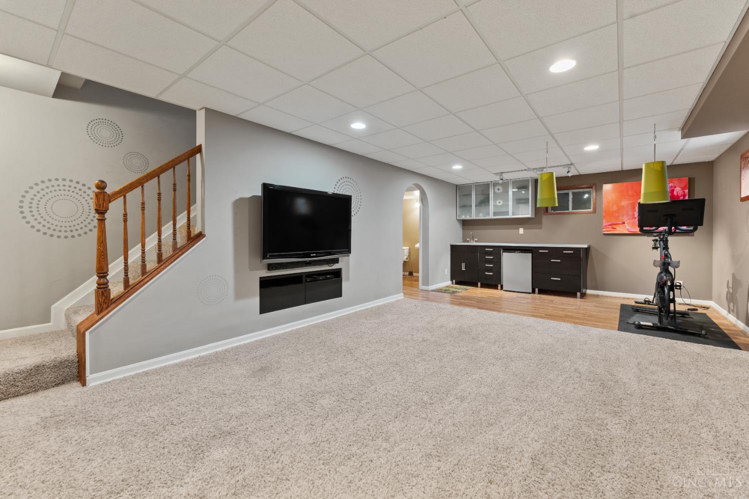 8586 Sunmont Drive