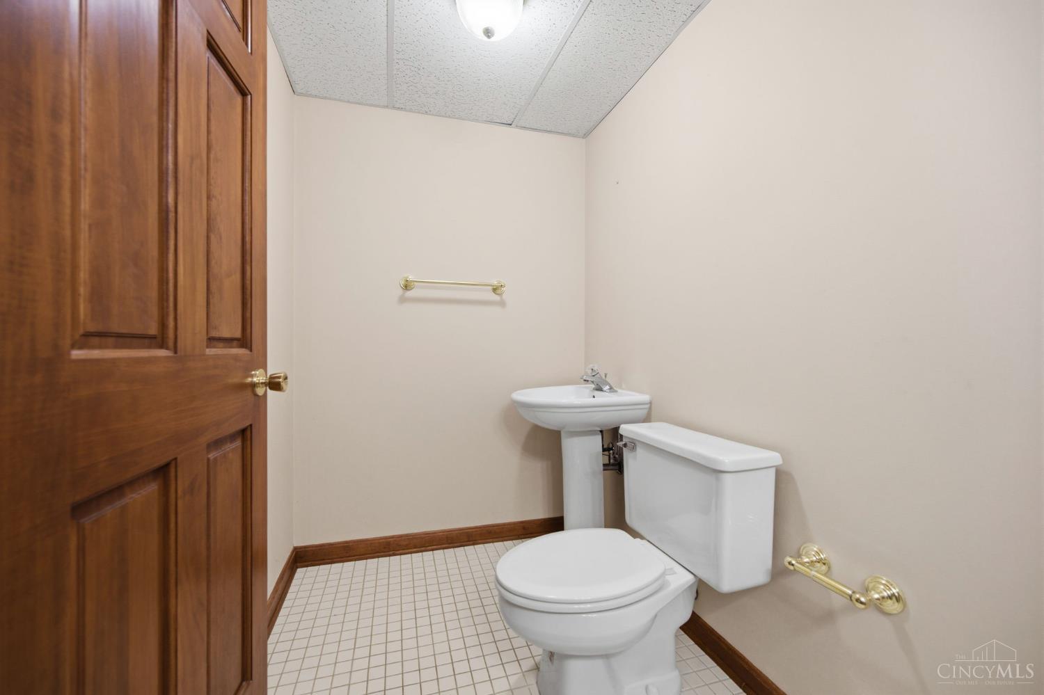 348 Oakwood Park Drive