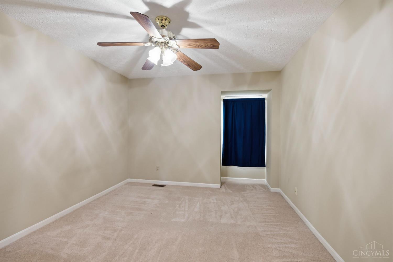 348 Oakwood Park Drive