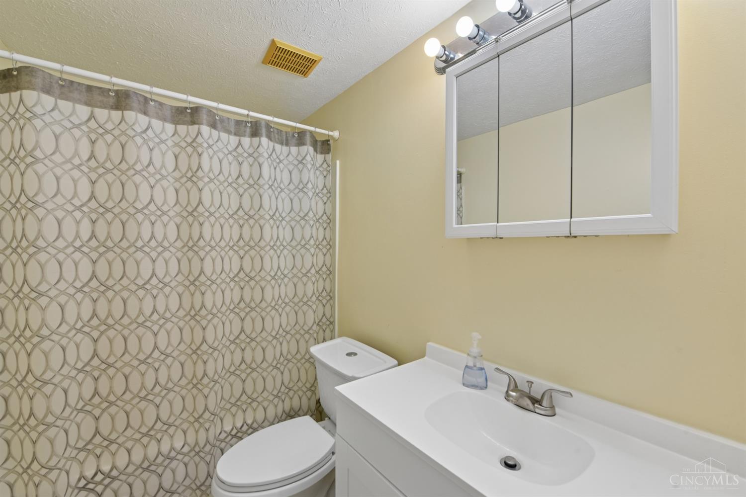 4808 Chalet Drive 1106