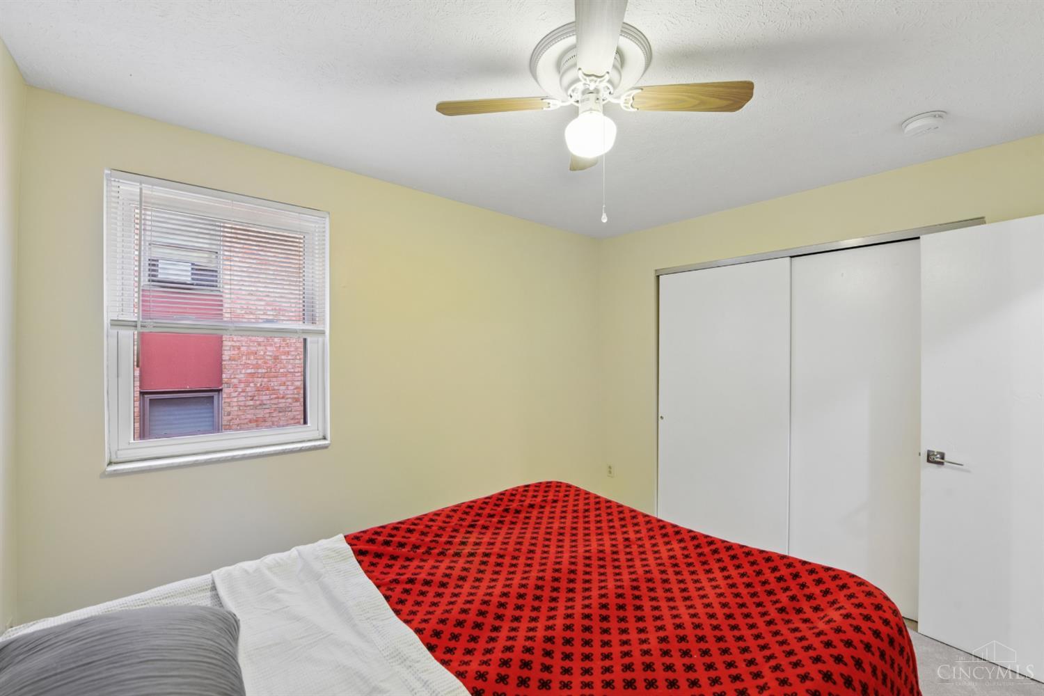 4808 Chalet Drive 1106