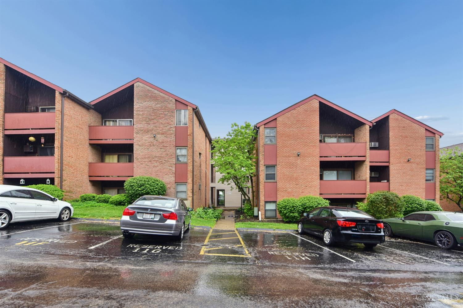 4808 Chalet Drive 1106