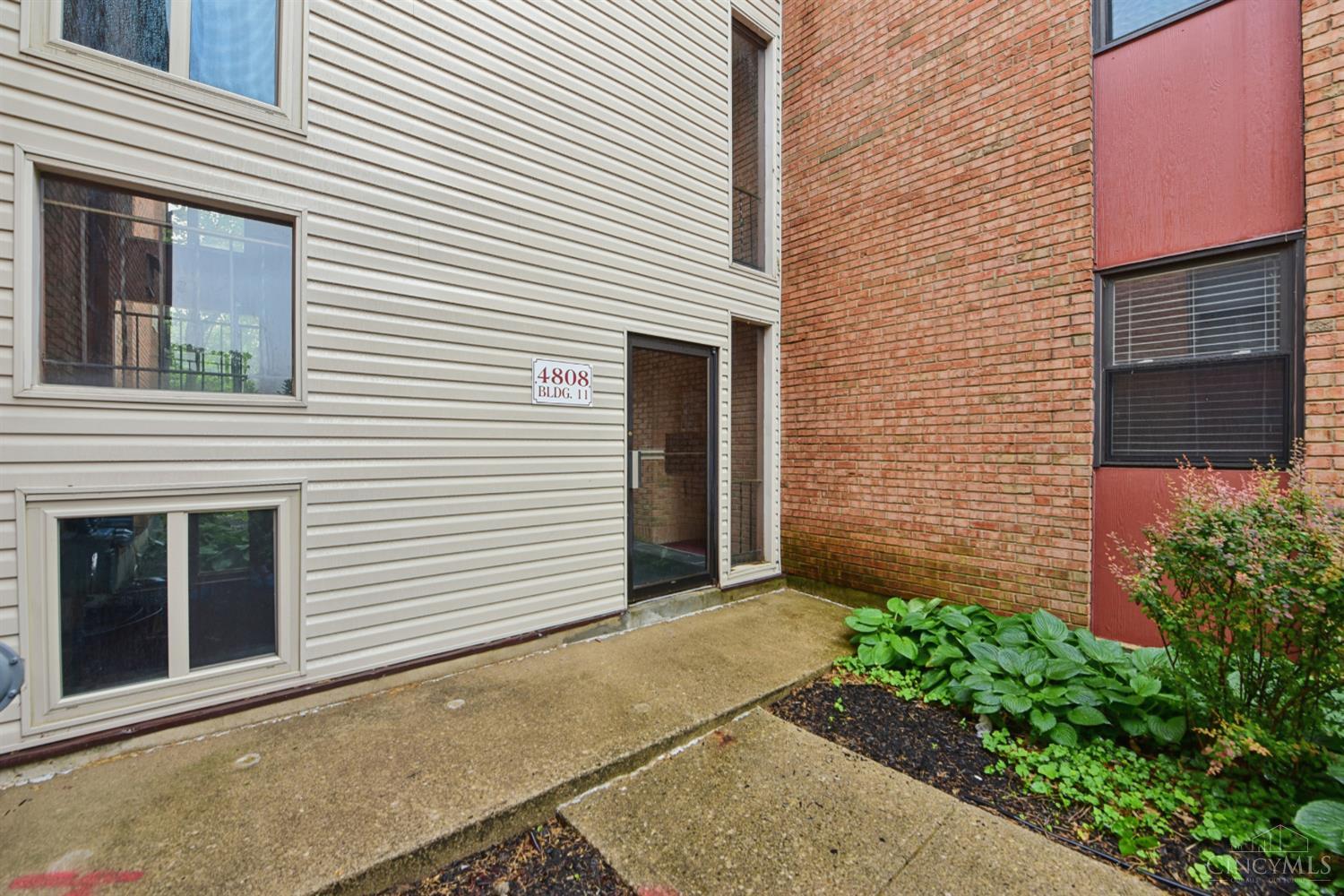 4808 Chalet Drive 1106