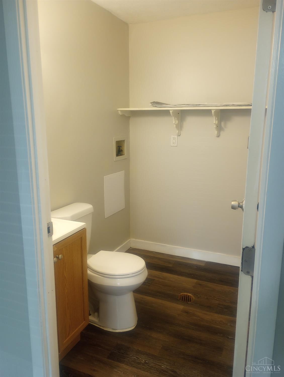 7217 Creekview Drive