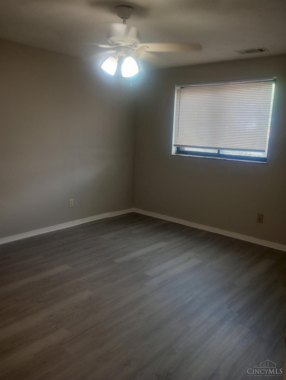 7217 Creekview Drive