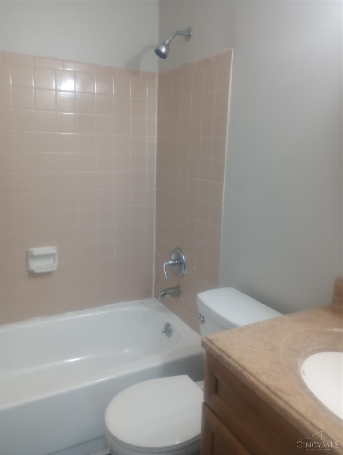 7217 Creekview Drive