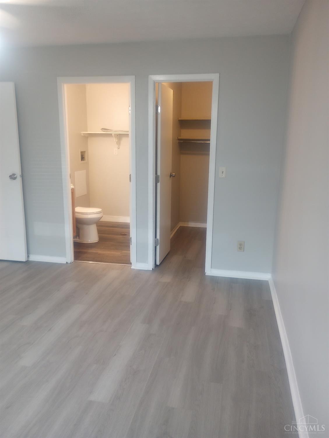 7217 Creekview Drive