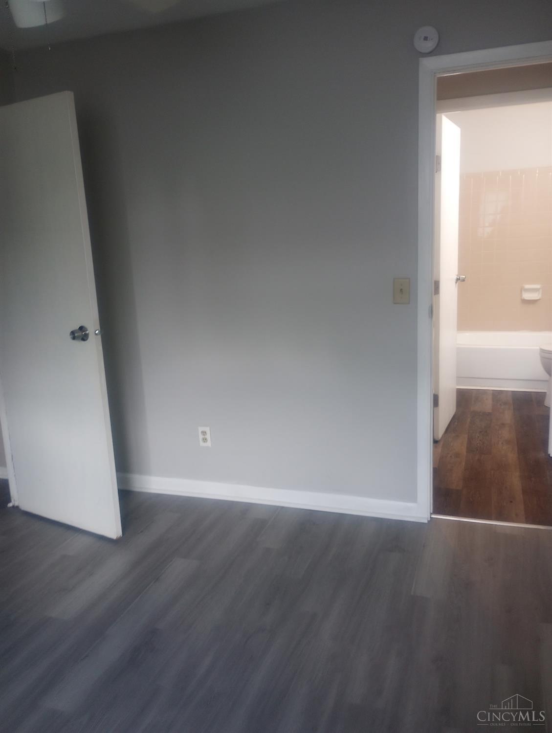 7217 Creekview Drive