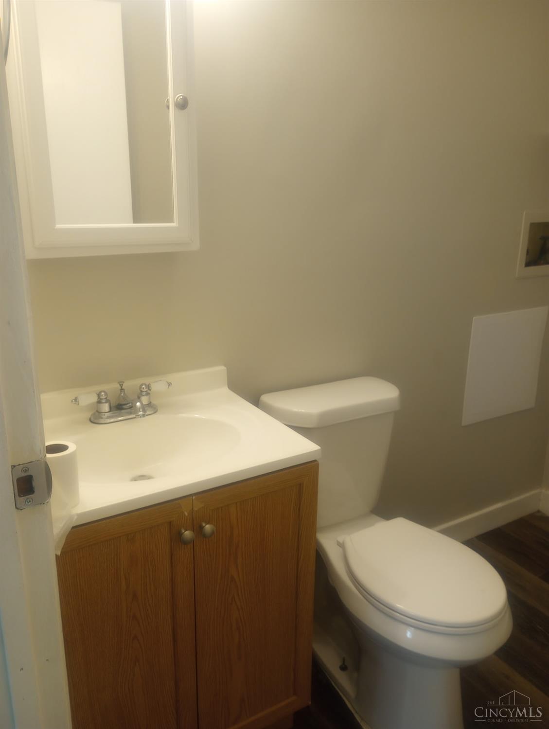 7217 Creekview Drive