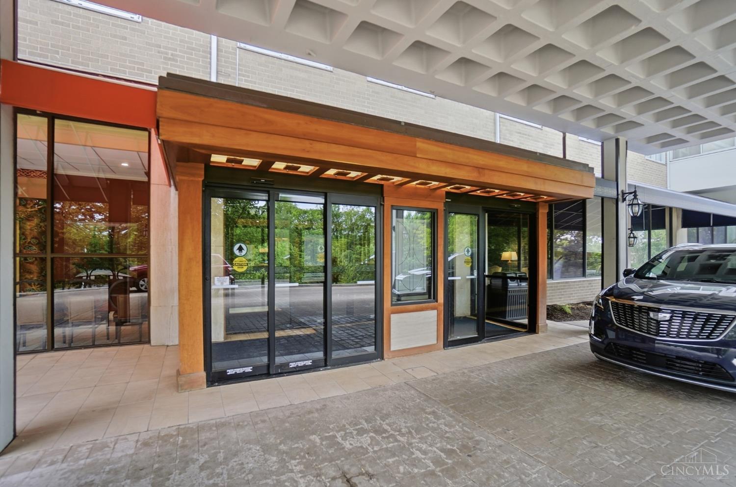 2444 Madison Road 408