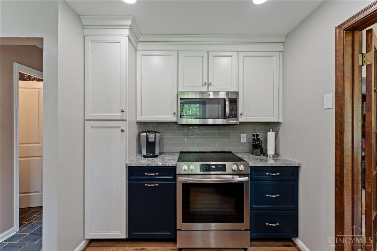 5249 Blenheim Court