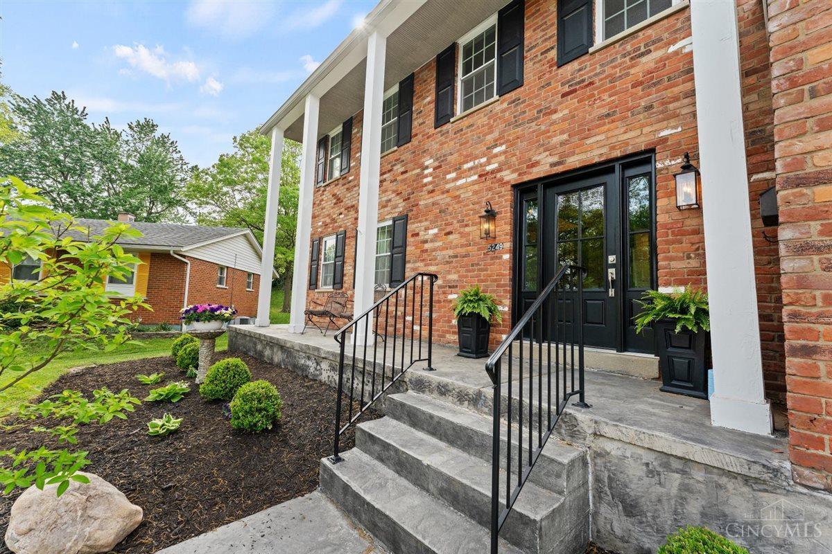 5249 Blenheim Court
