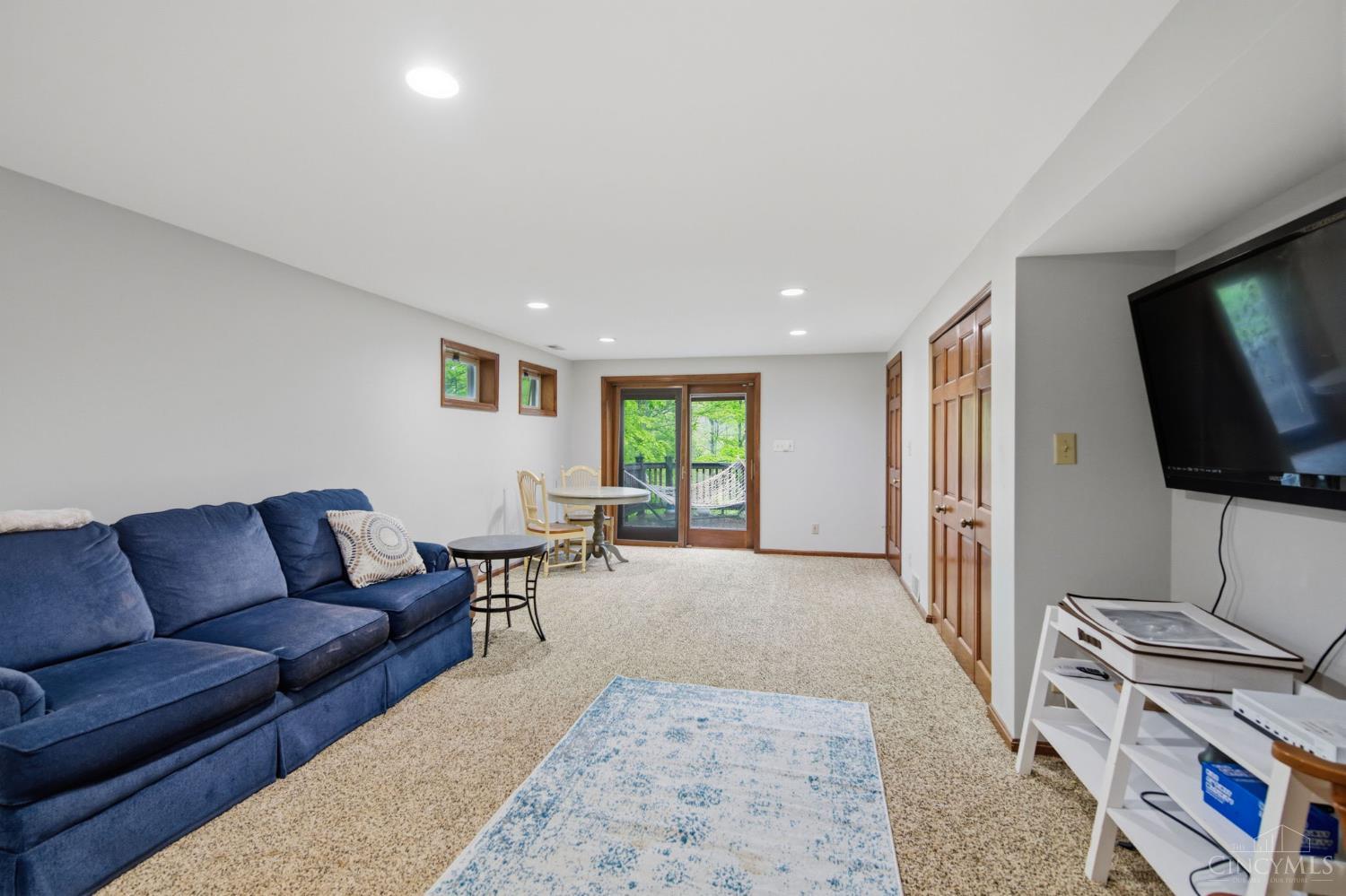 9018 Winthrop Drive
