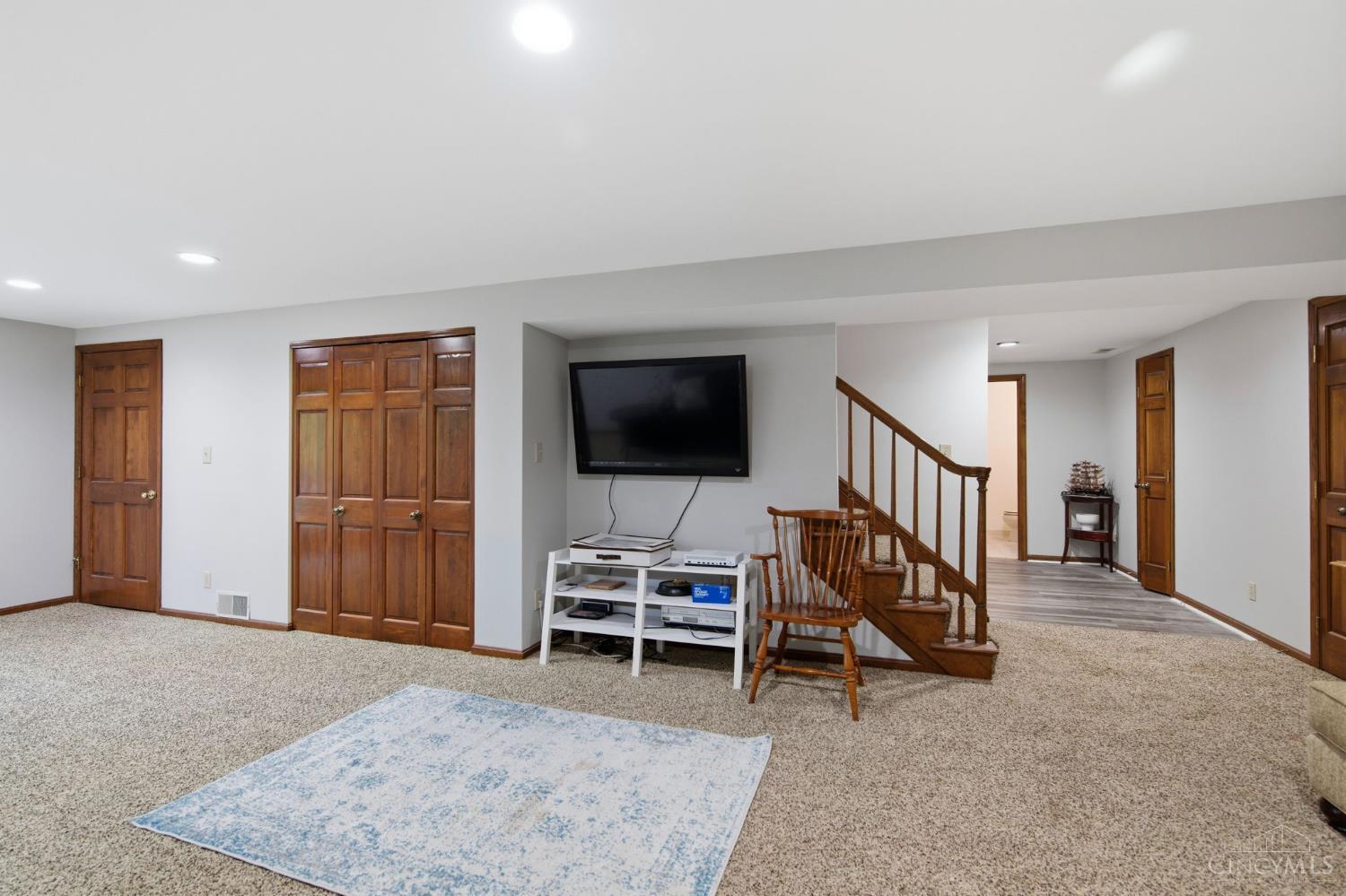 9018 Winthrop Drive