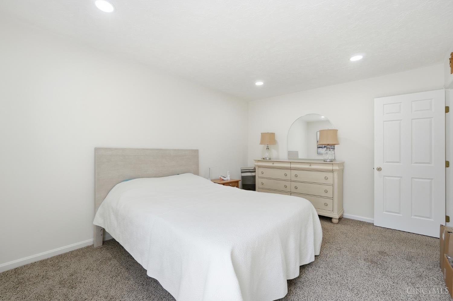 3040 Country Woods Lane 13