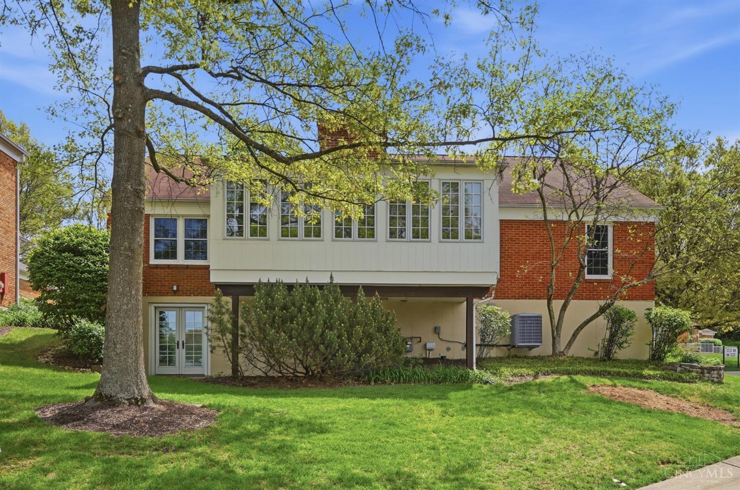 3040 Country Woods Lane 13