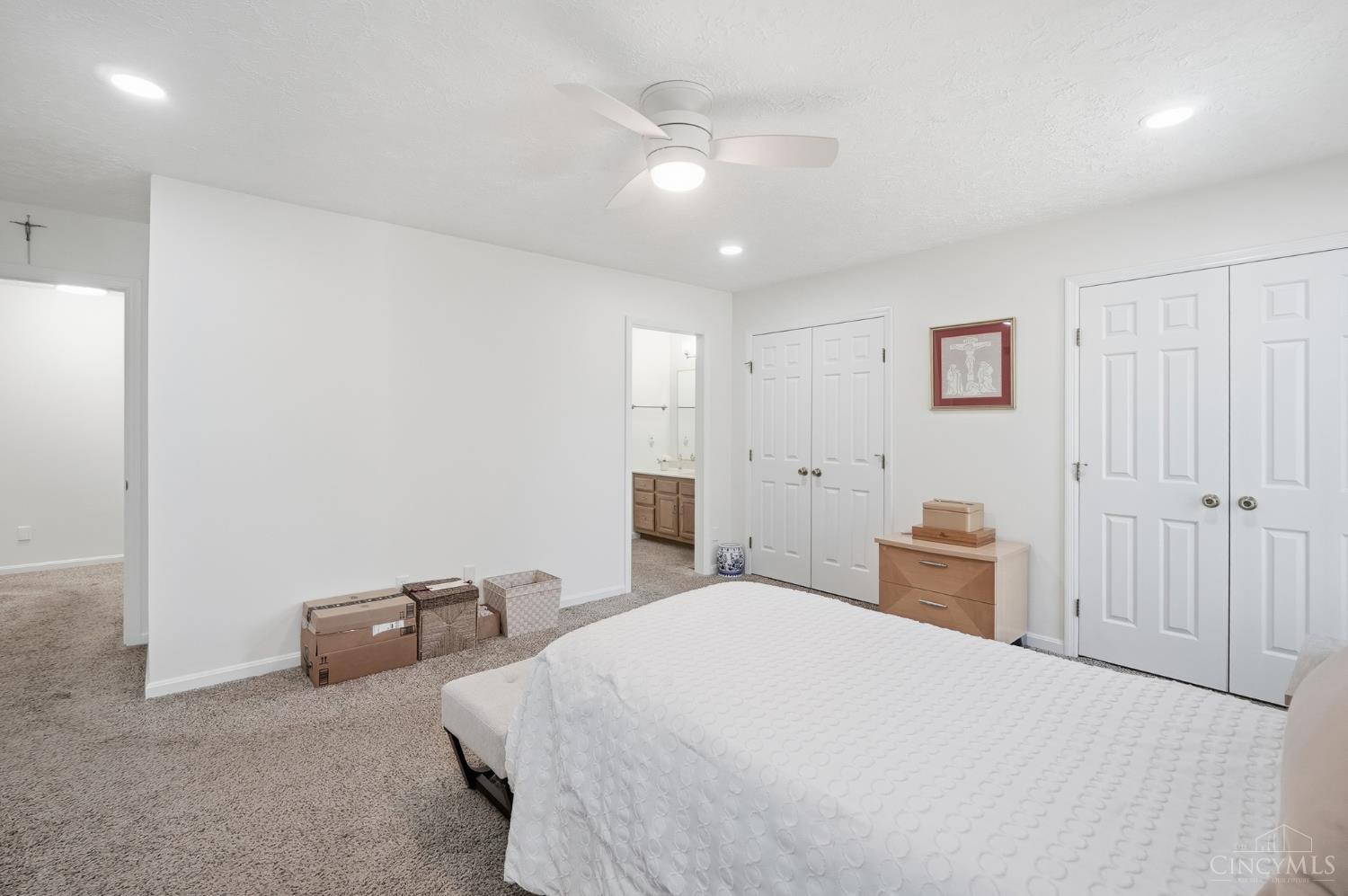 3040 Country Woods Lane 13