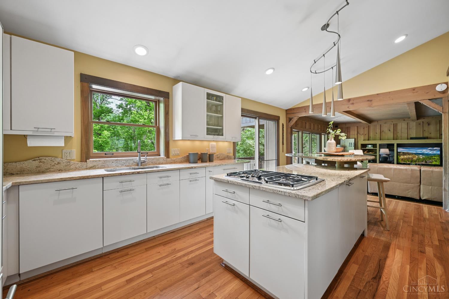 559 Asbury Road