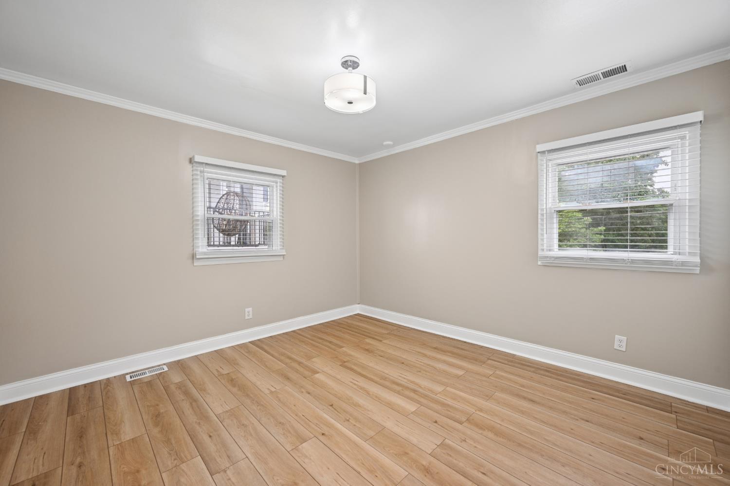 3395 Ault View Avenue