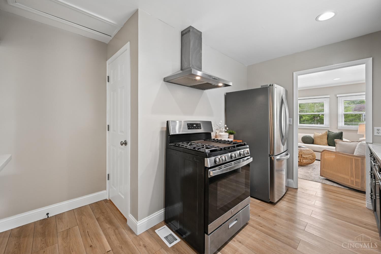 3395 Ault View Avenue