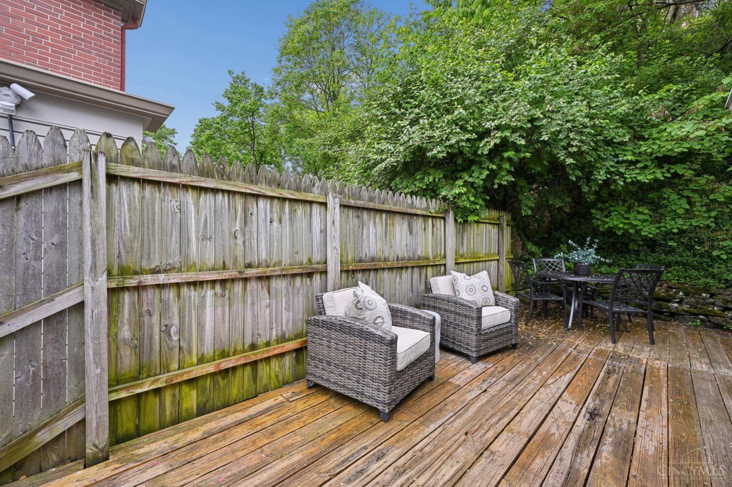 3395 Ault View Avenue