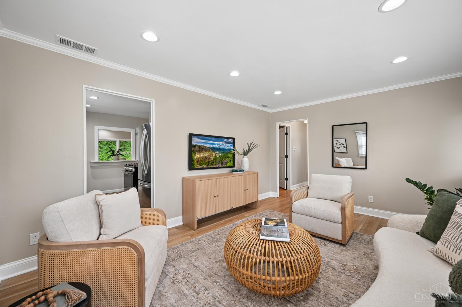 3395 Ault View Avenue