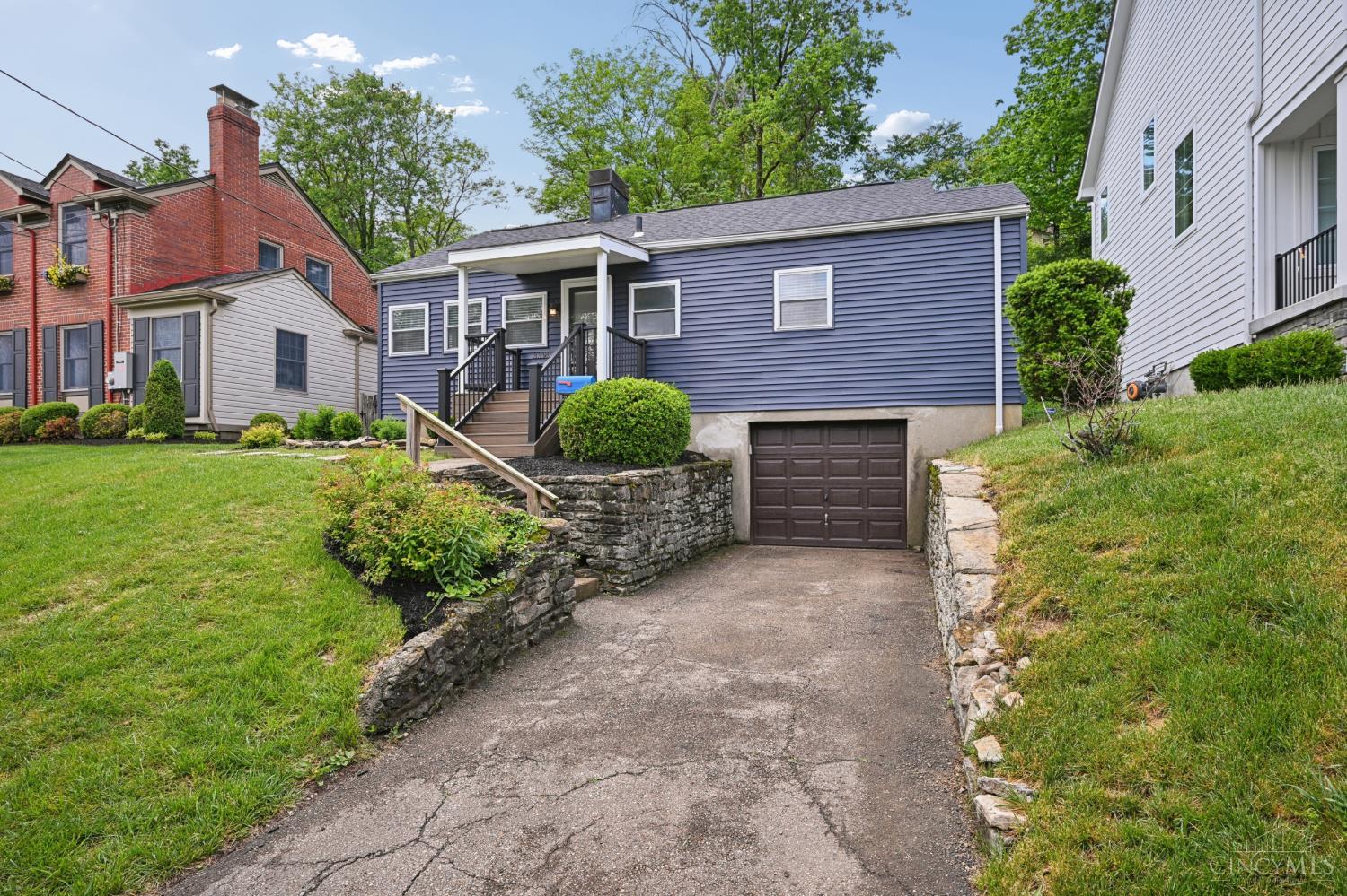 3395 Ault View Avenue