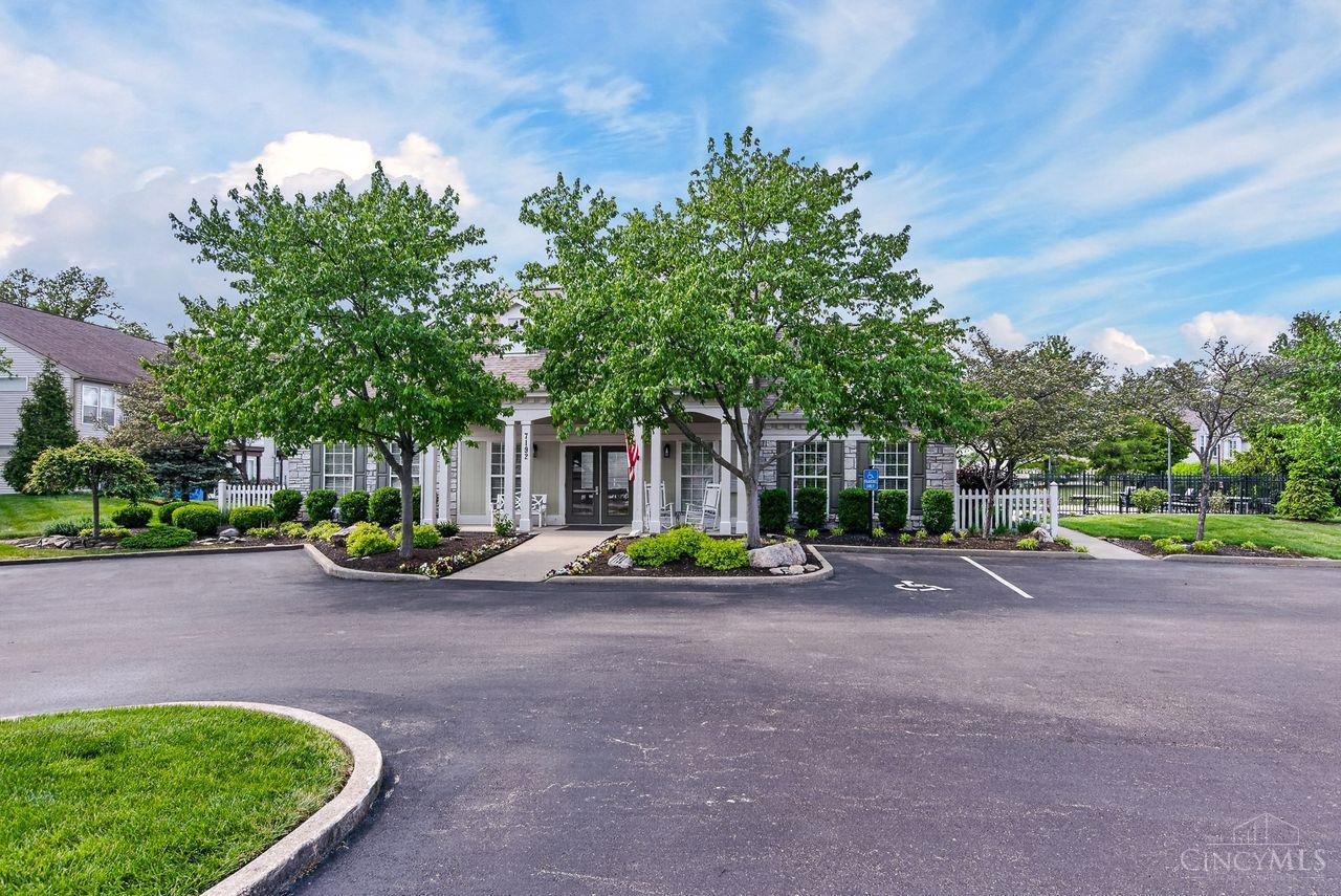 9940 Shorewood Lane