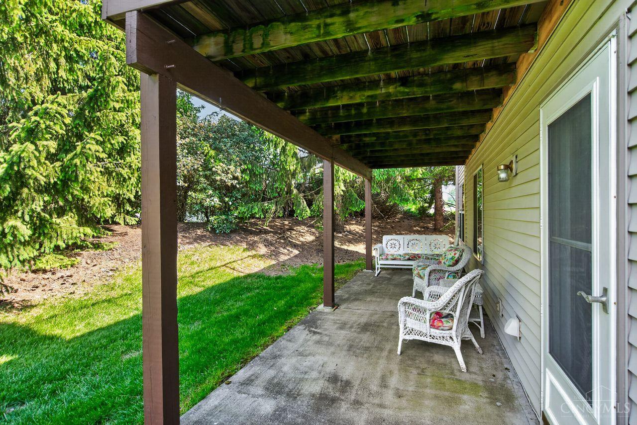 9940 Shorewood Lane