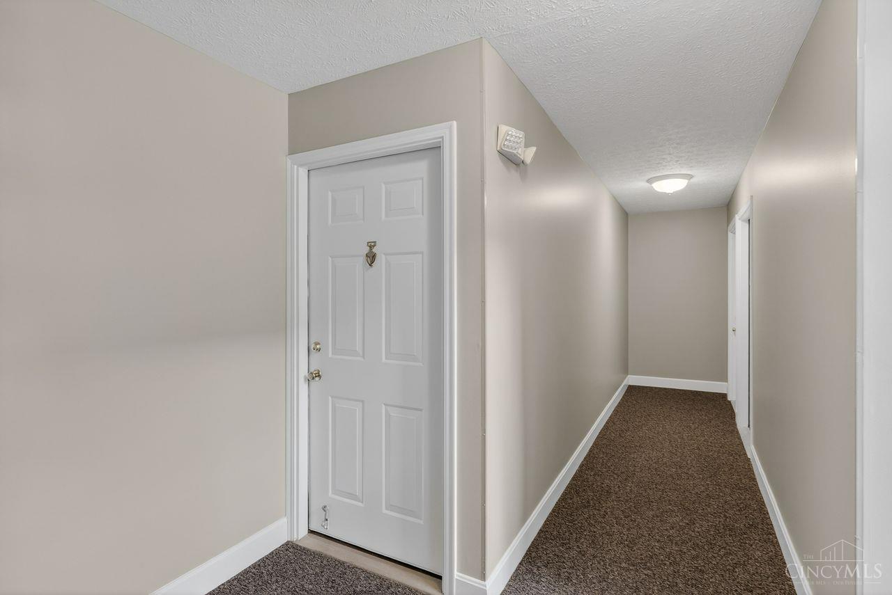 9940 Shorewood Lane