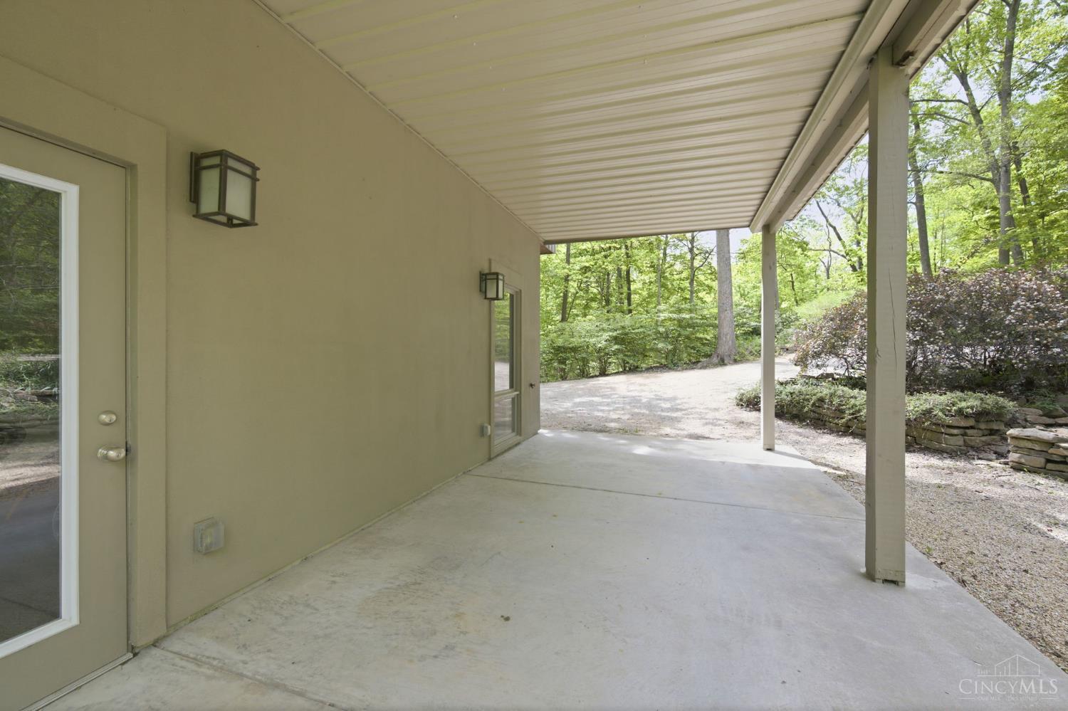 9546 Cunningham Road